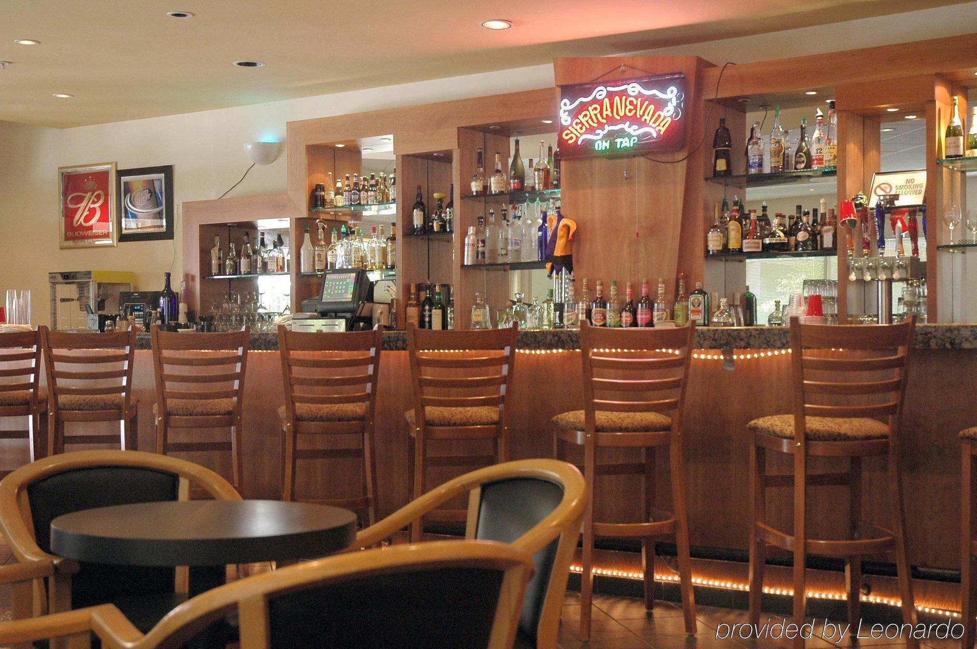 Crowne Plaza Silicon Valley North - Union City By Ihg Exteriör bild